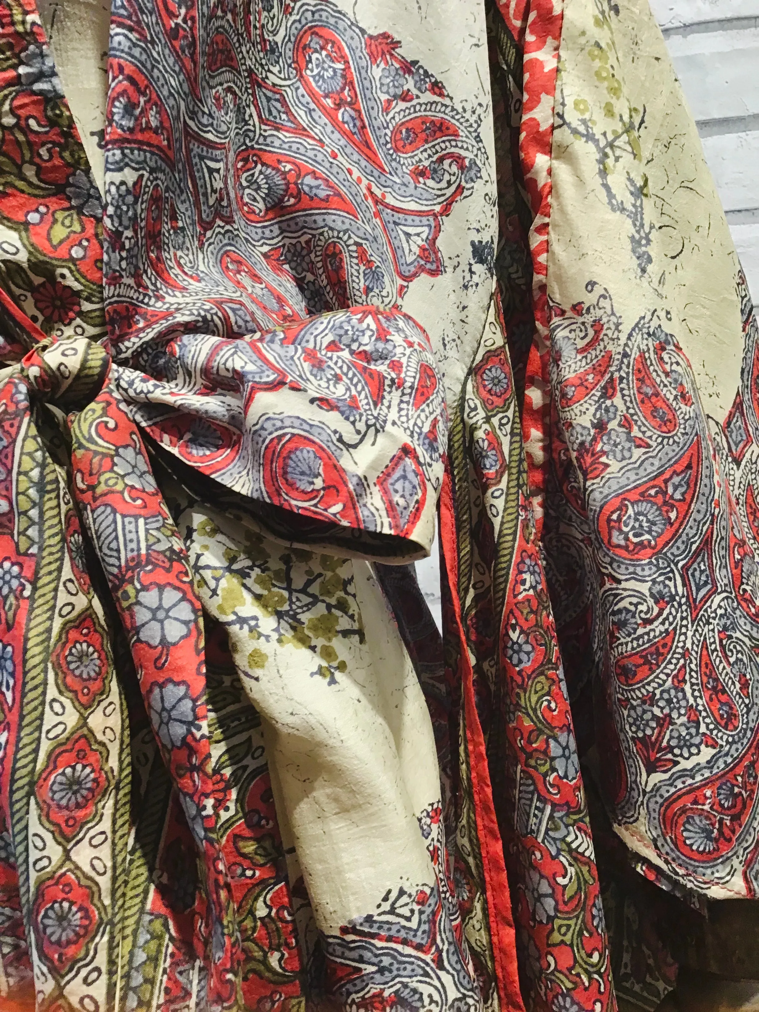 Antique treasure Silk kimono