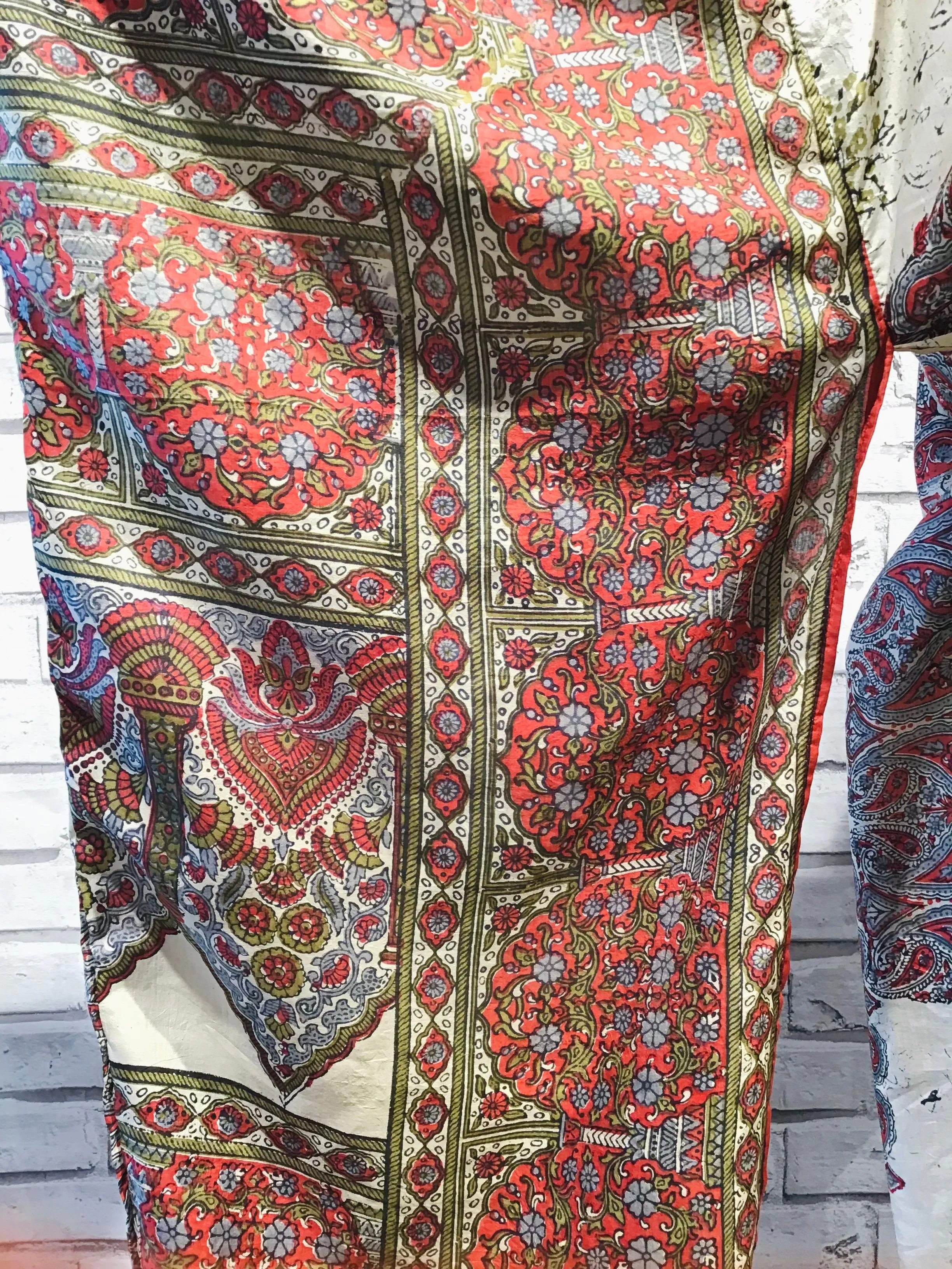 Antique treasure Silk kimono