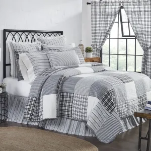 Sawyer Mill Black Quilt Bundle