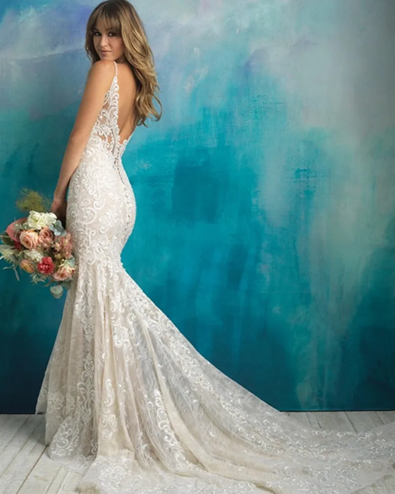 Spaghetti Straps V-neck Backless Beading Applique Mermaid Wedding Dress