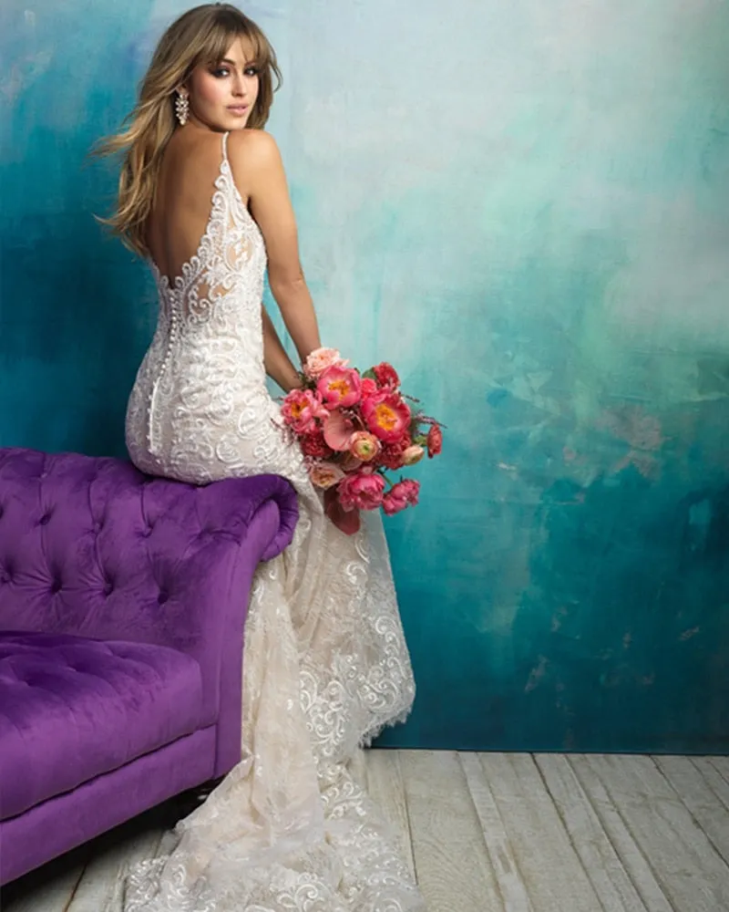 Spaghetti Straps V-neck Backless Beading Applique Mermaid Wedding Dress