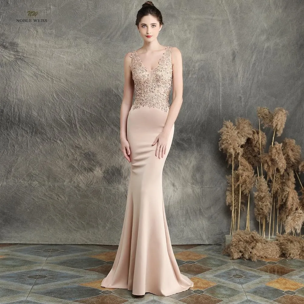 V-Neck Appliques Beading Gown - Elegant and Glamorous Wedding Dress